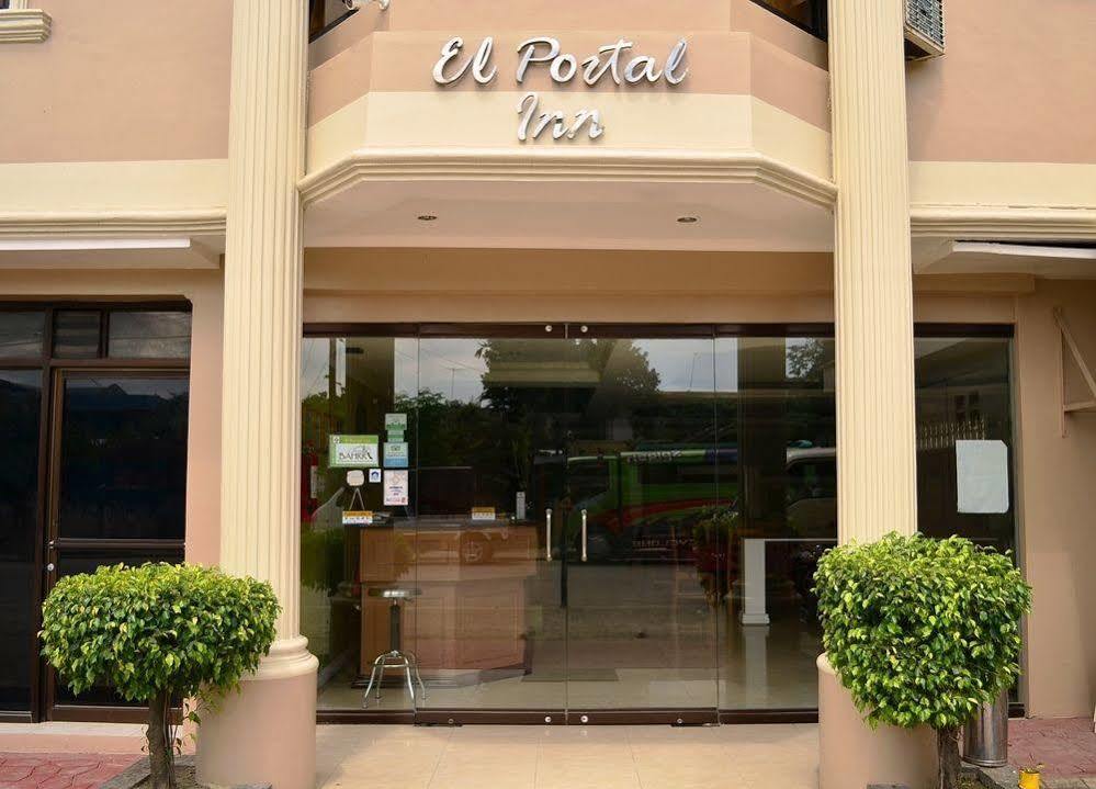 El Portal Inn 타그빌라란 외부 사진